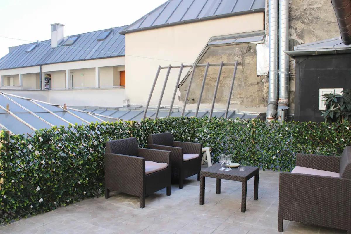 Appartement Luxueux Avec Terrasse Vue Sur Tout - Opera - Grands Boulevards - Republique - Musee Grevin - 6 Personnes *